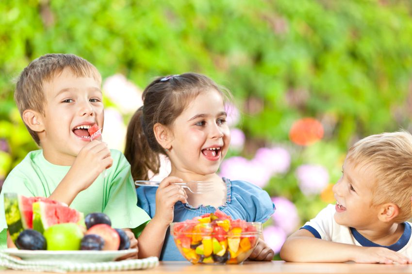 نقش تغذیه سالم در سلامت کودکان