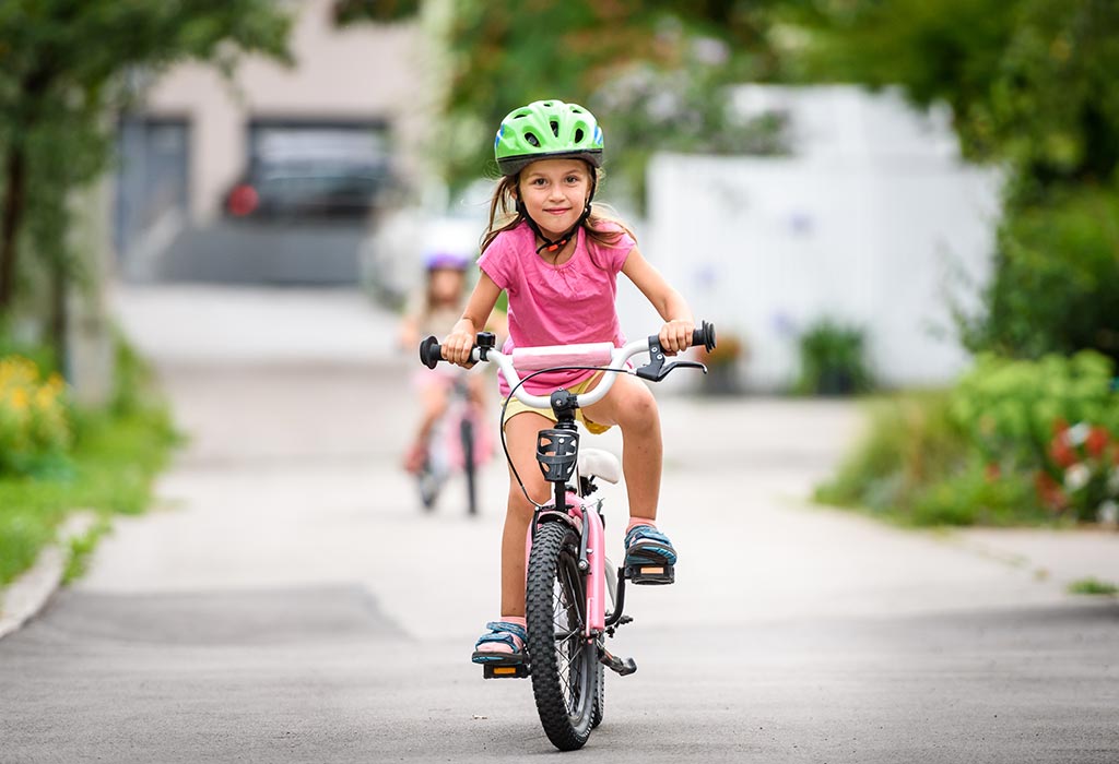 دوچرخه سواری کودکان